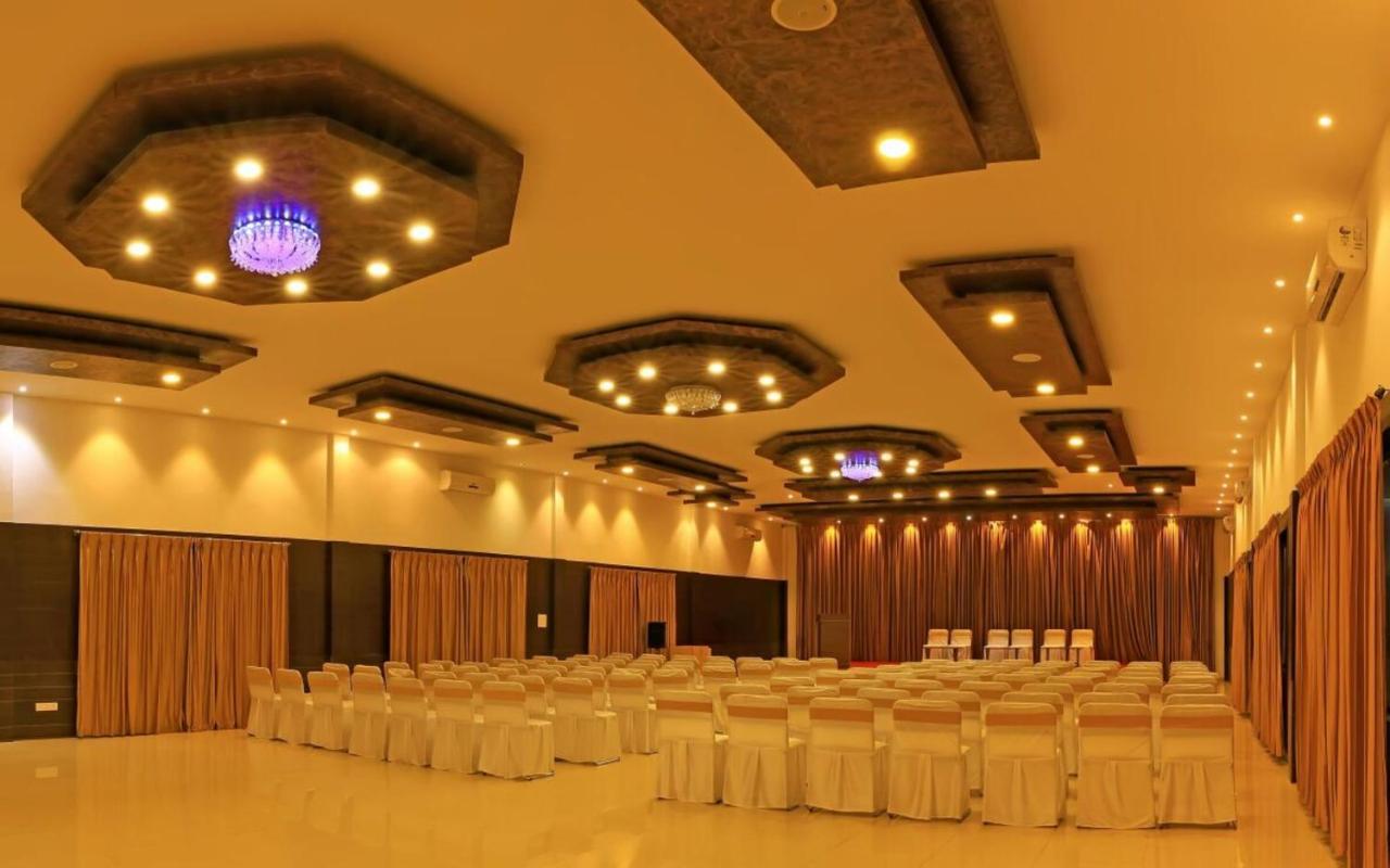 Hotel Kalyani Mysuru Zewnętrze zdjęcie