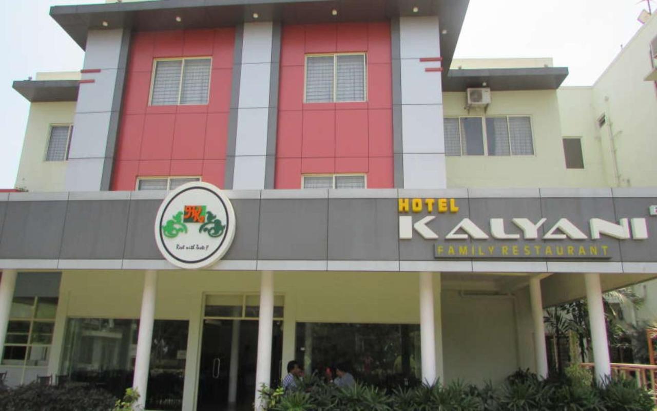 Hotel Kalyani Mysuru Zewnętrze zdjęcie