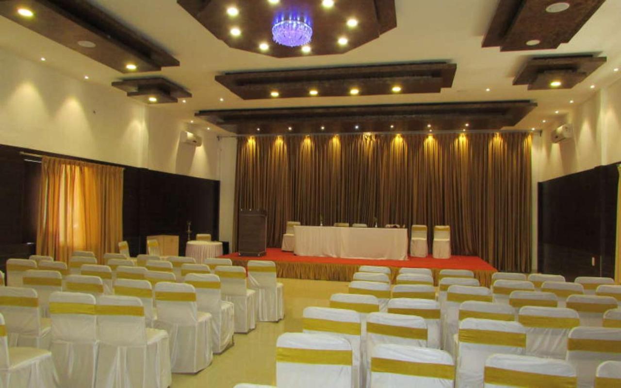 Hotel Kalyani Mysuru Zewnętrze zdjęcie
